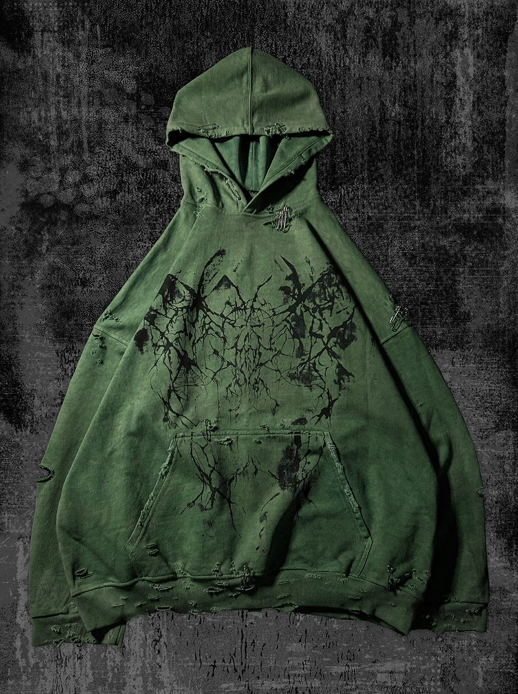 DISTRESSE GREEN HOODIE