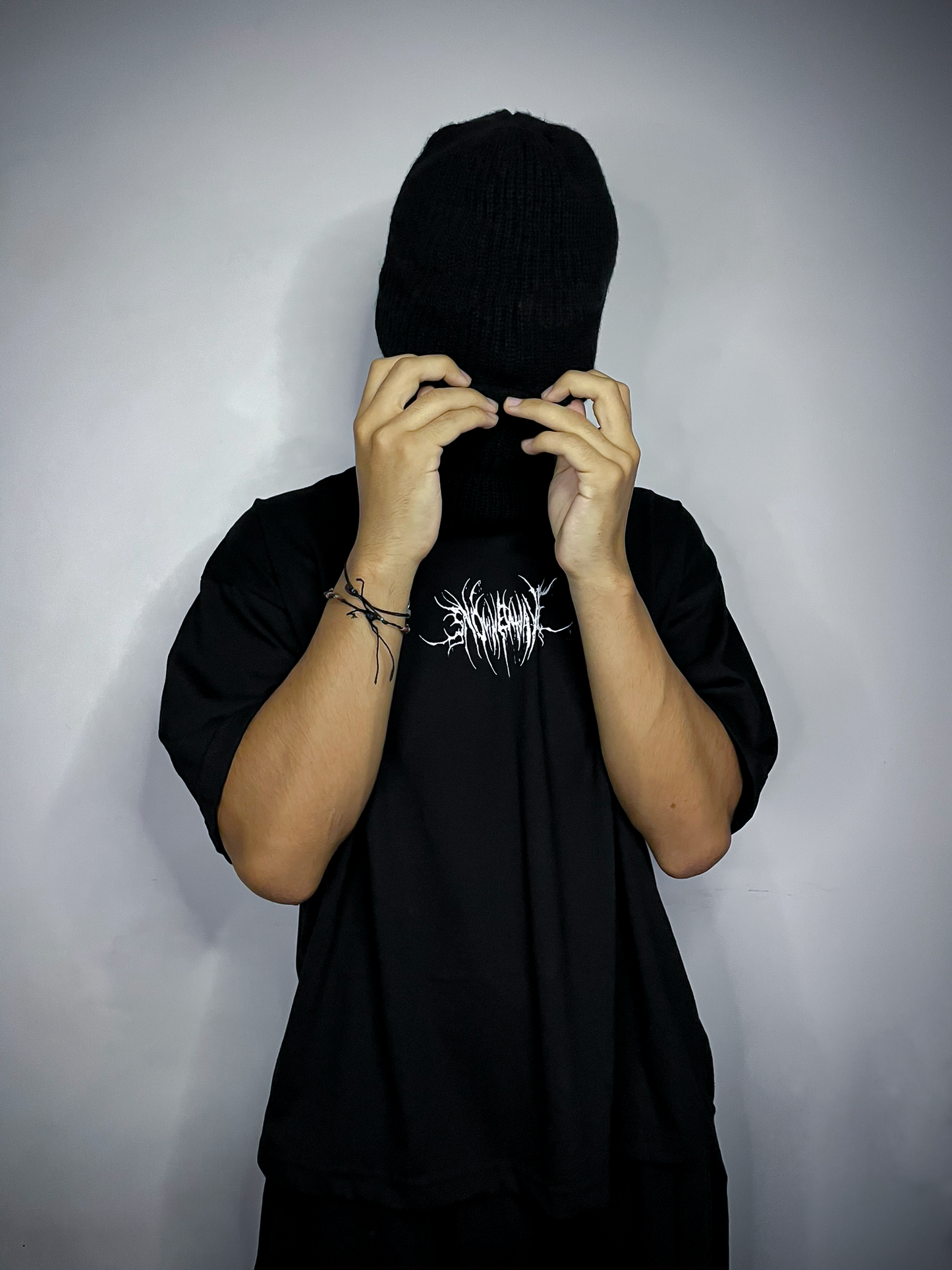 Camiseta "SNW TRIBAL" Negra
