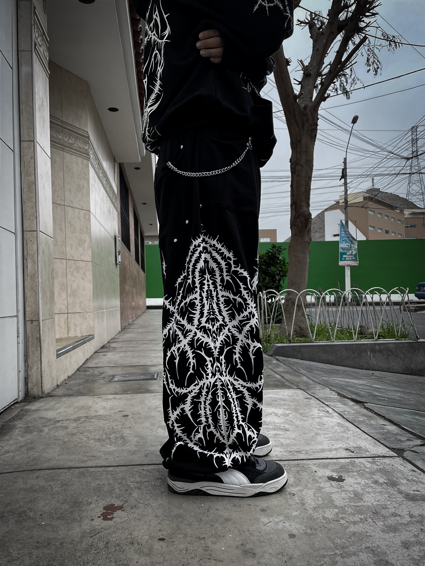 Pantalón Buzo Baggy NEOTRIBAL