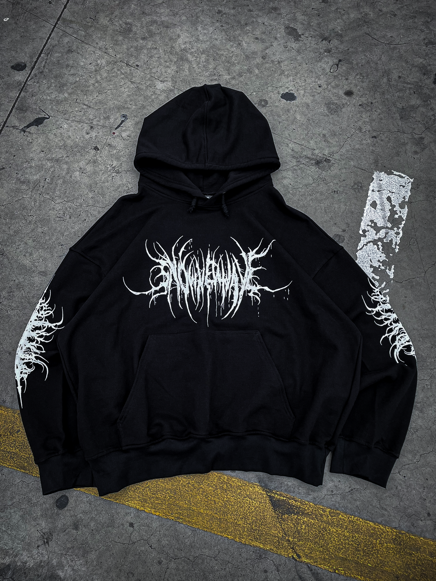 Polera "SNW Tribal" Color Negro