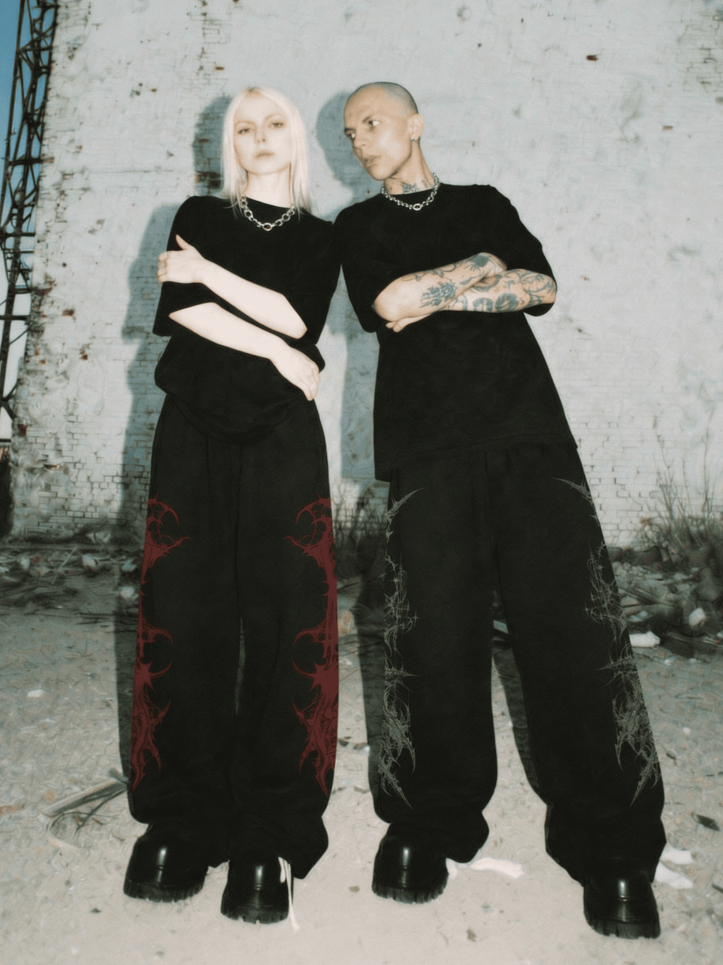 Buzo Baggy NightCore Red & Gray