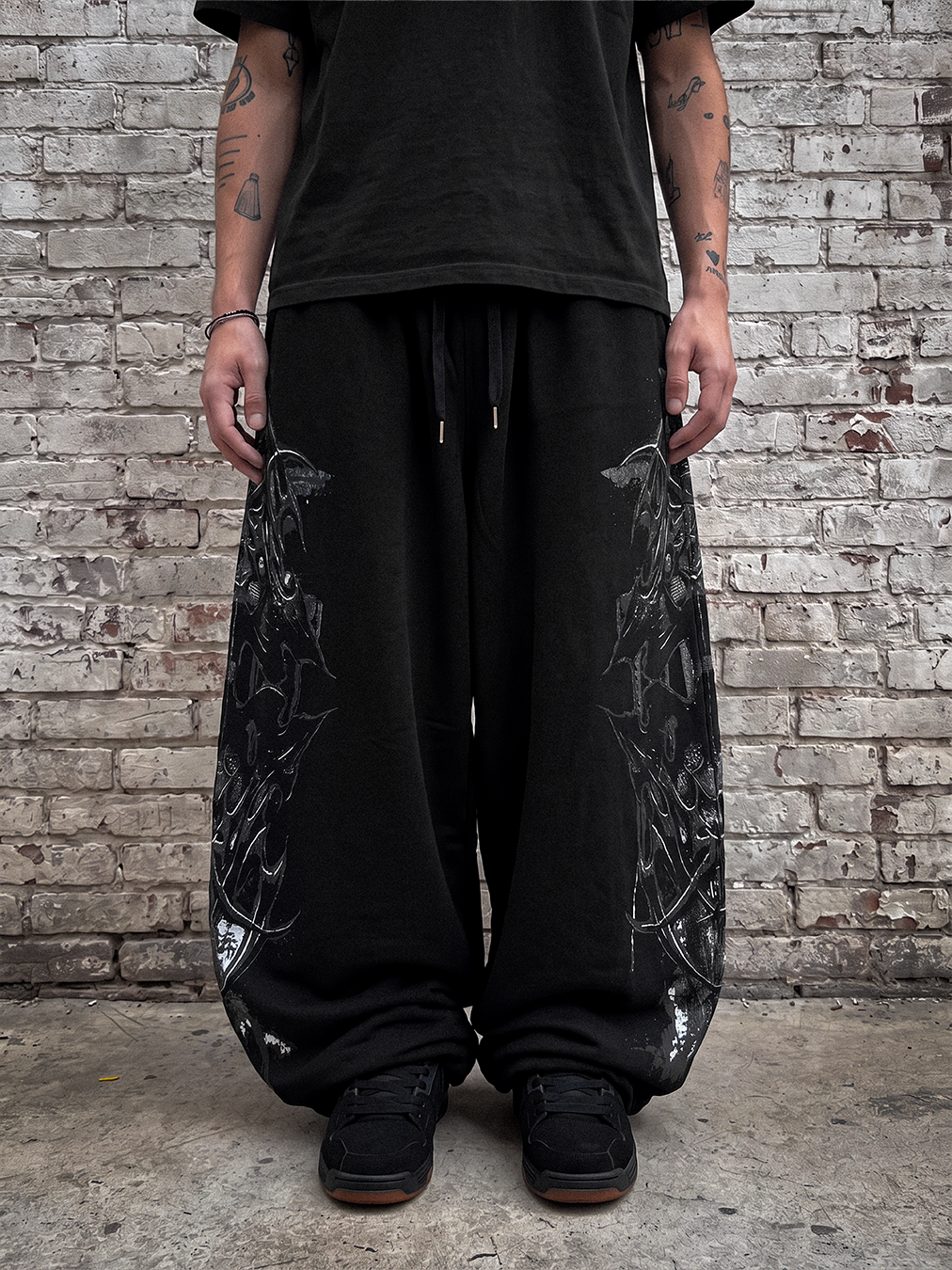 Bloodbound Buzo – Black/Grey